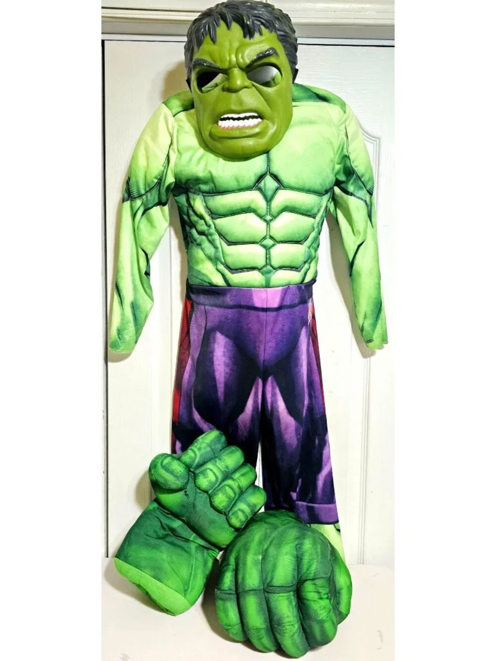 Marvel Avengers Incredible Hulk Muscle Costume Boys 7-8 Hasbro Mask Smash Fists